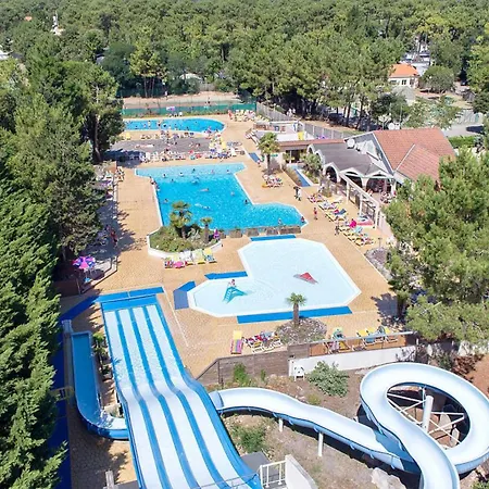 Convivial Près De Avec Jardin_2 Hébergement de vacances